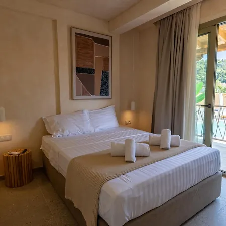 Terra Elea Luxury Pool Petra * Nikiti (Sithonia)
