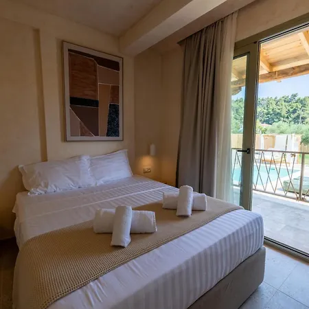Terra Elea Luxury Pool Petra * Nikiti (Sithonia)