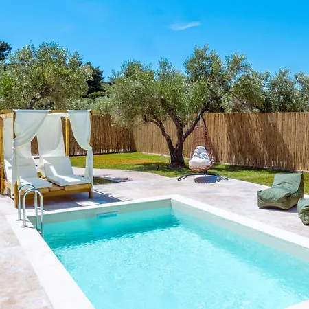 Terra Elea Luxury Pool Petra Ferienhaus Nikiti (Sithonia)