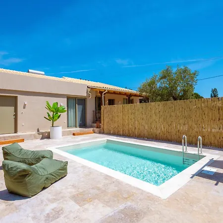 Terra Elea Luxury Pool Petra Ferienhaus Nikiti (Sithonia)